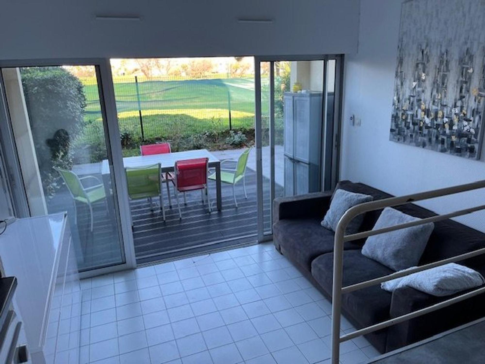 Apartment Rez De Chaussee Avec Terrasse, Proche Plage, Parking - Fr-1-749-93 Agde
